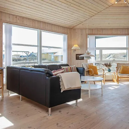 8 Person In Harbo Re * Harboør