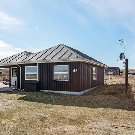 8 Person In Harbo Re Vakantiehuis Harboør